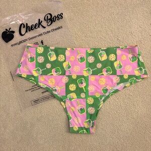 NWOT CHEEK BOSS Pickleball Undies size M